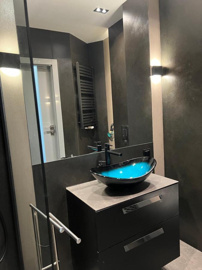 Ekskluzywny Apartament Chlebova Apartment Gdansk Bagian luar foto